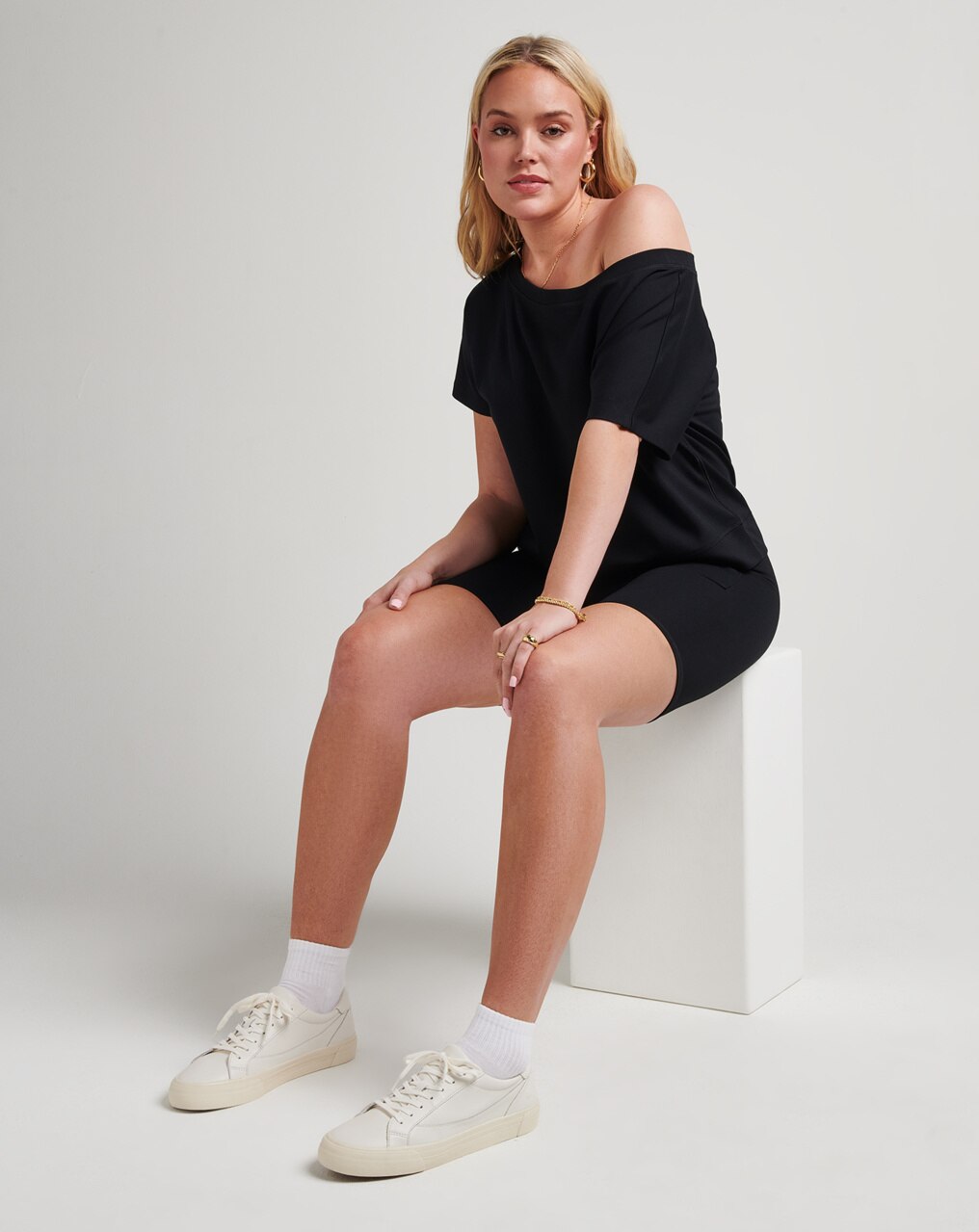 ATHENS PONTE SHORT 1