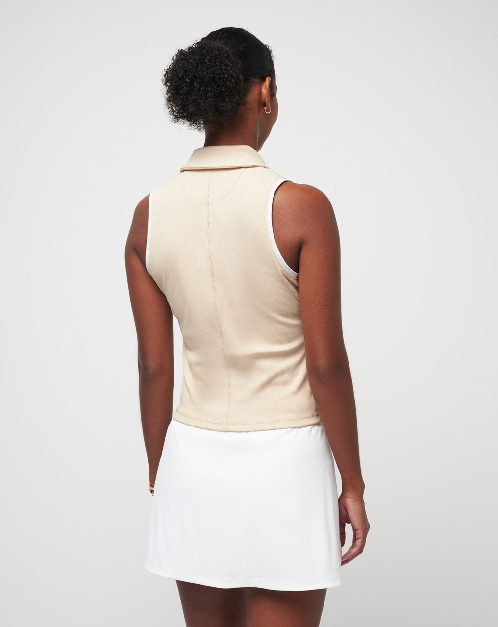 SIP AND SEA MOVEKNIT SLEEVELESS POLO 2
