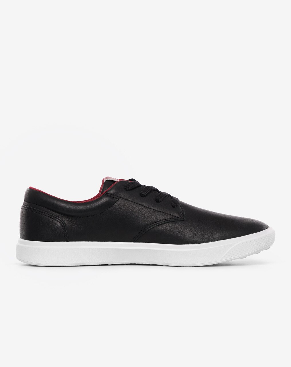 THE WILDCARD LEATHER SPIKELESS GOLF SHOE 2