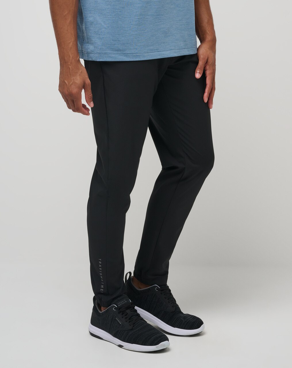 OPEN TO CLOSE JOGGER 1