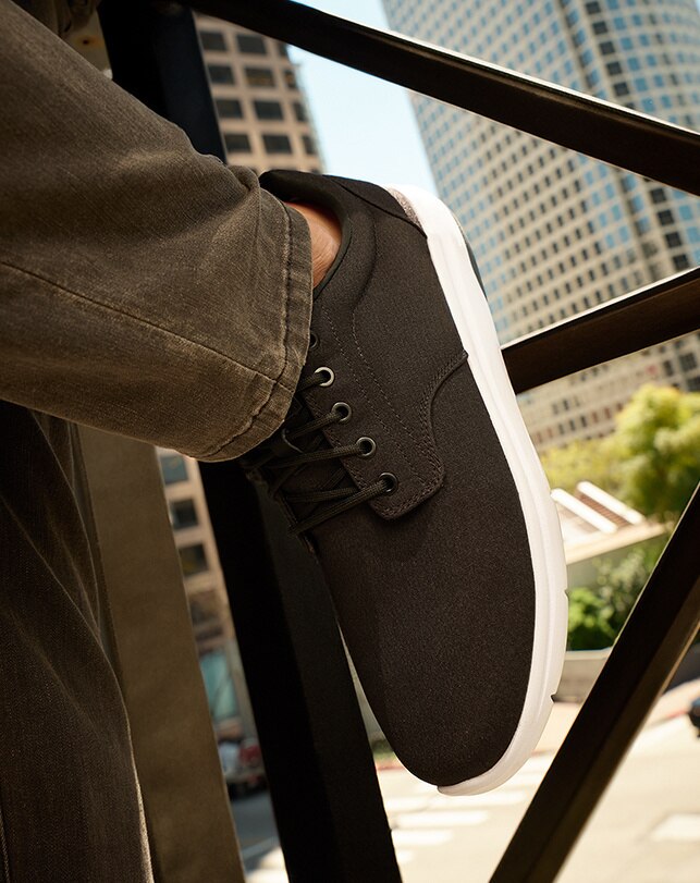 THE DAILY 2 WOVEN SHOE 1