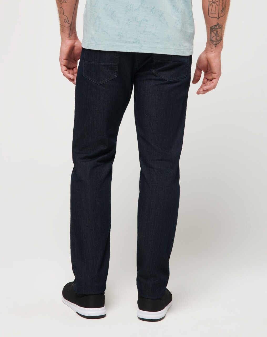 LEGACY FEATHERWEIGHT JEANS 2