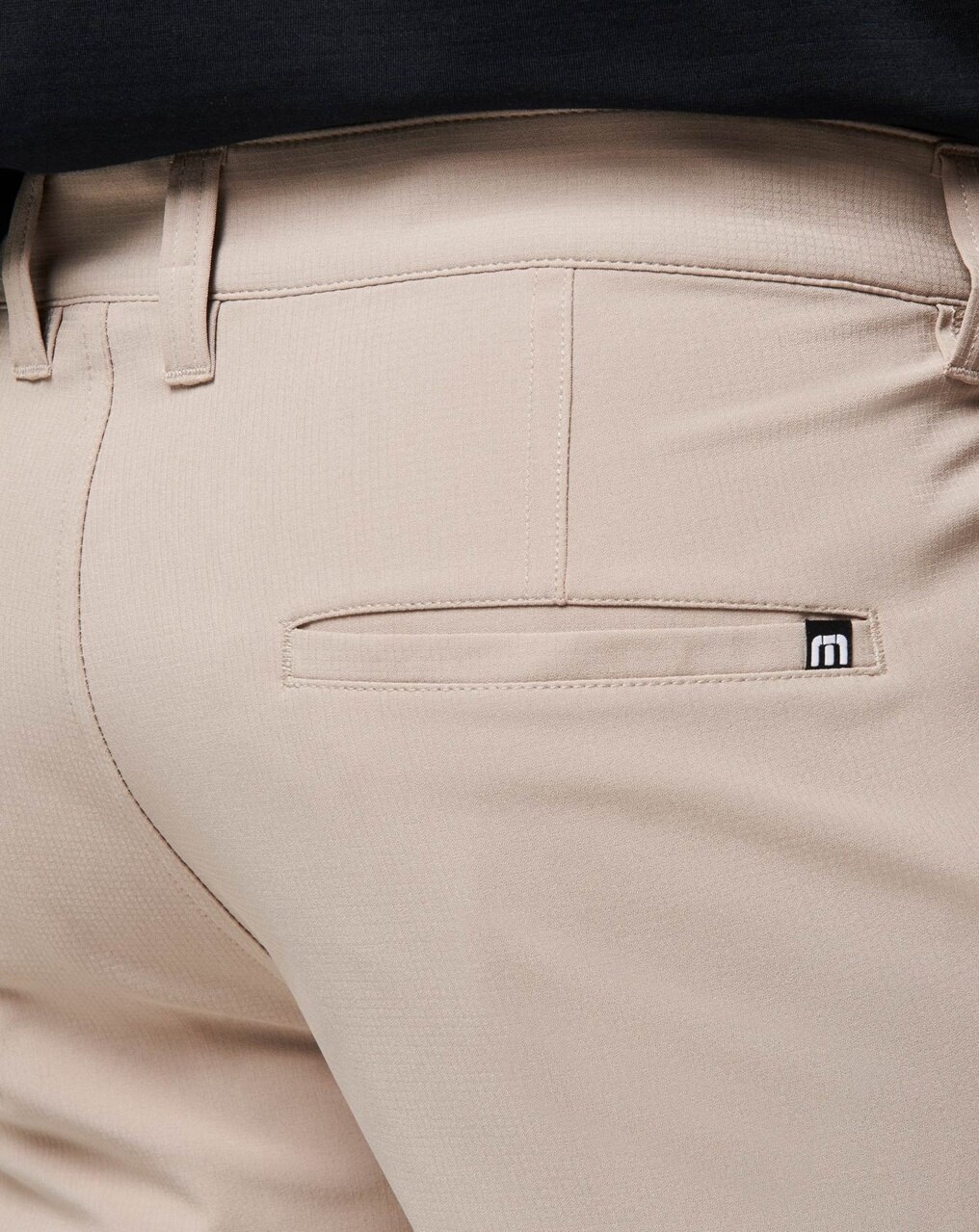 WANDERLUST SHORT 9IN 4
