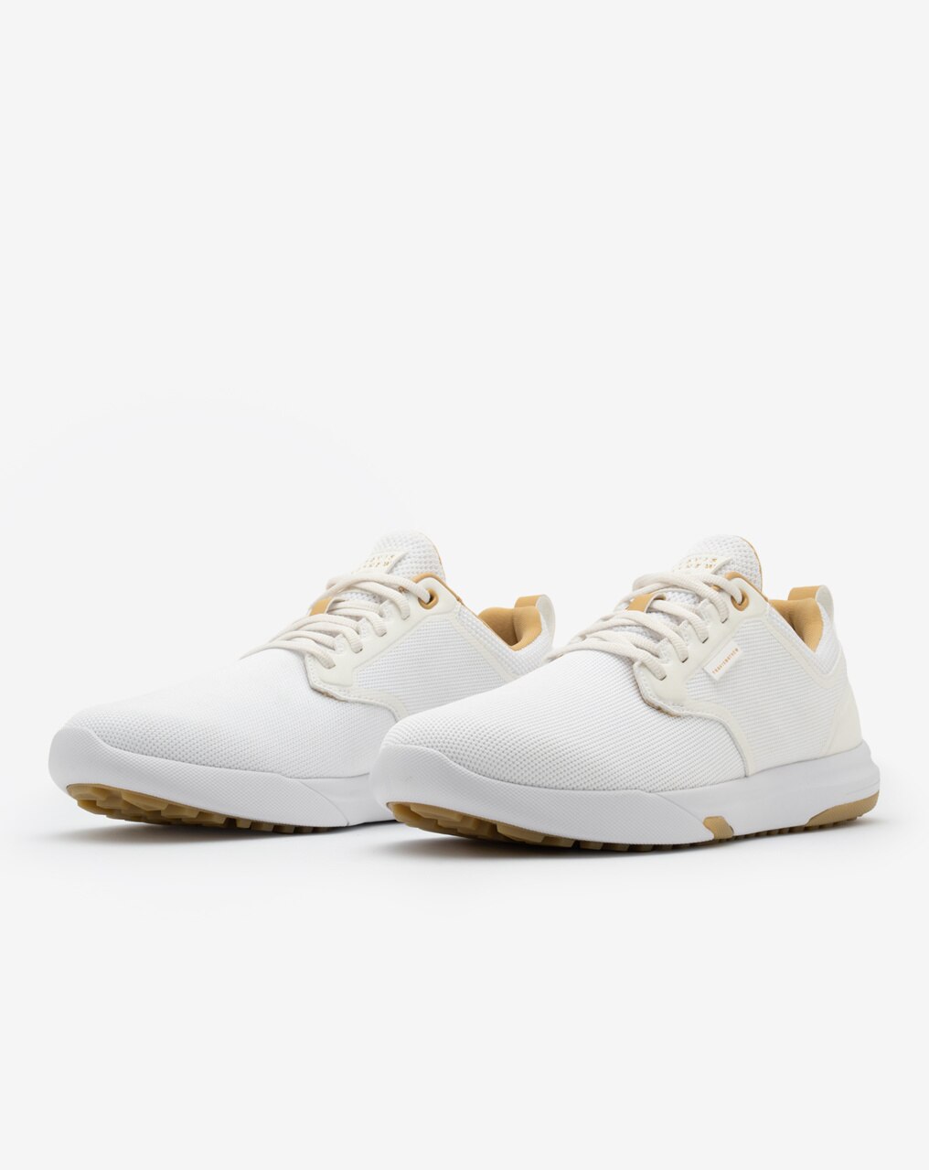 THE DAILY PRO HYBRID SHOE 4