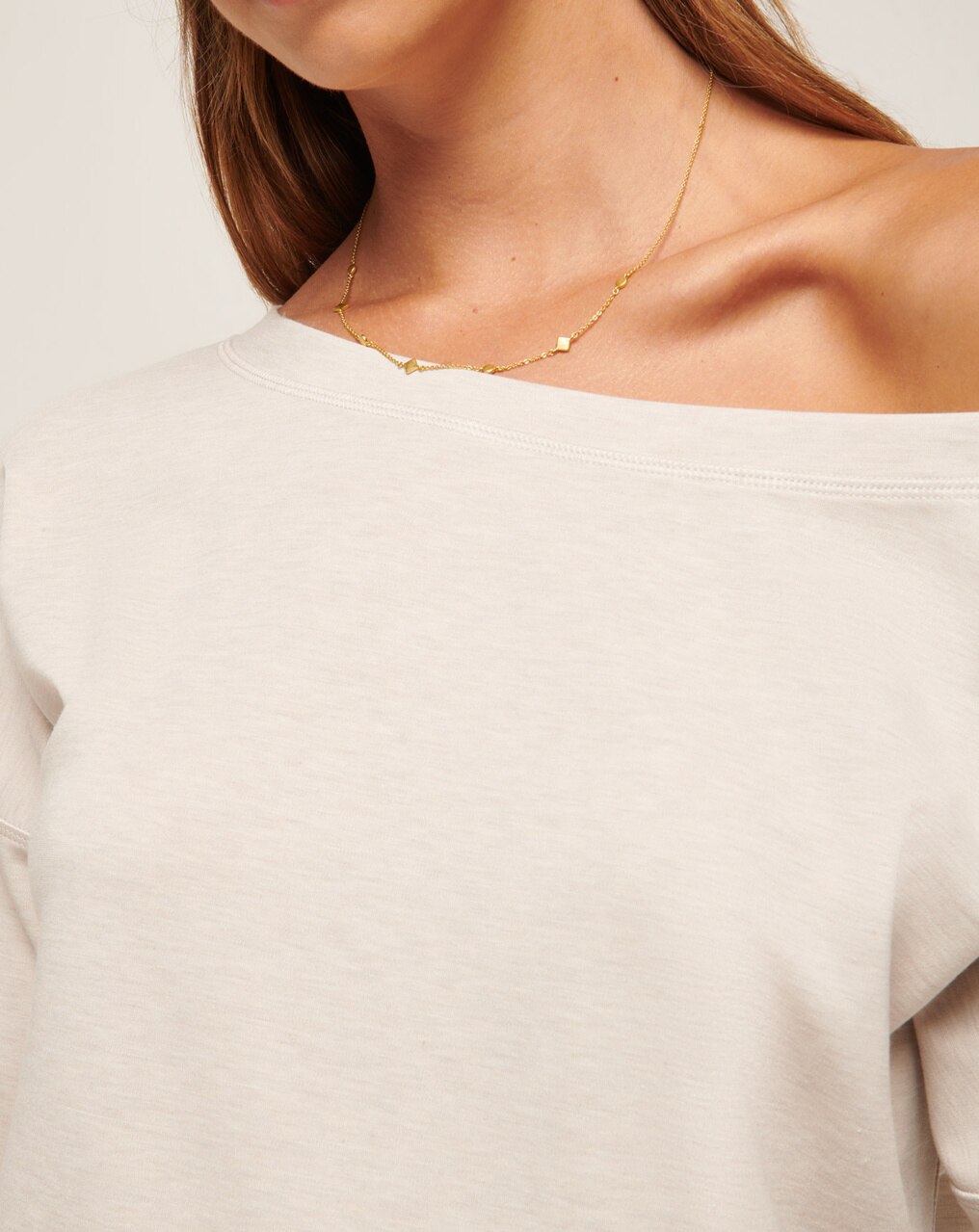 PORTUGAL OFF THE SHOULDER PONTE TOP 4