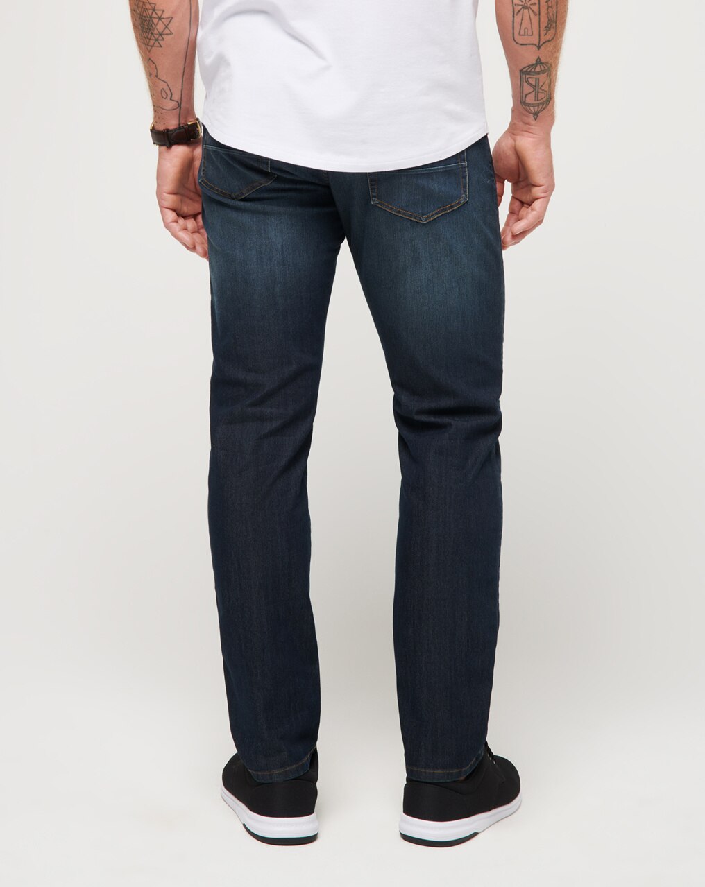 LEGACY FEATHERWEIGHT JEANS 2