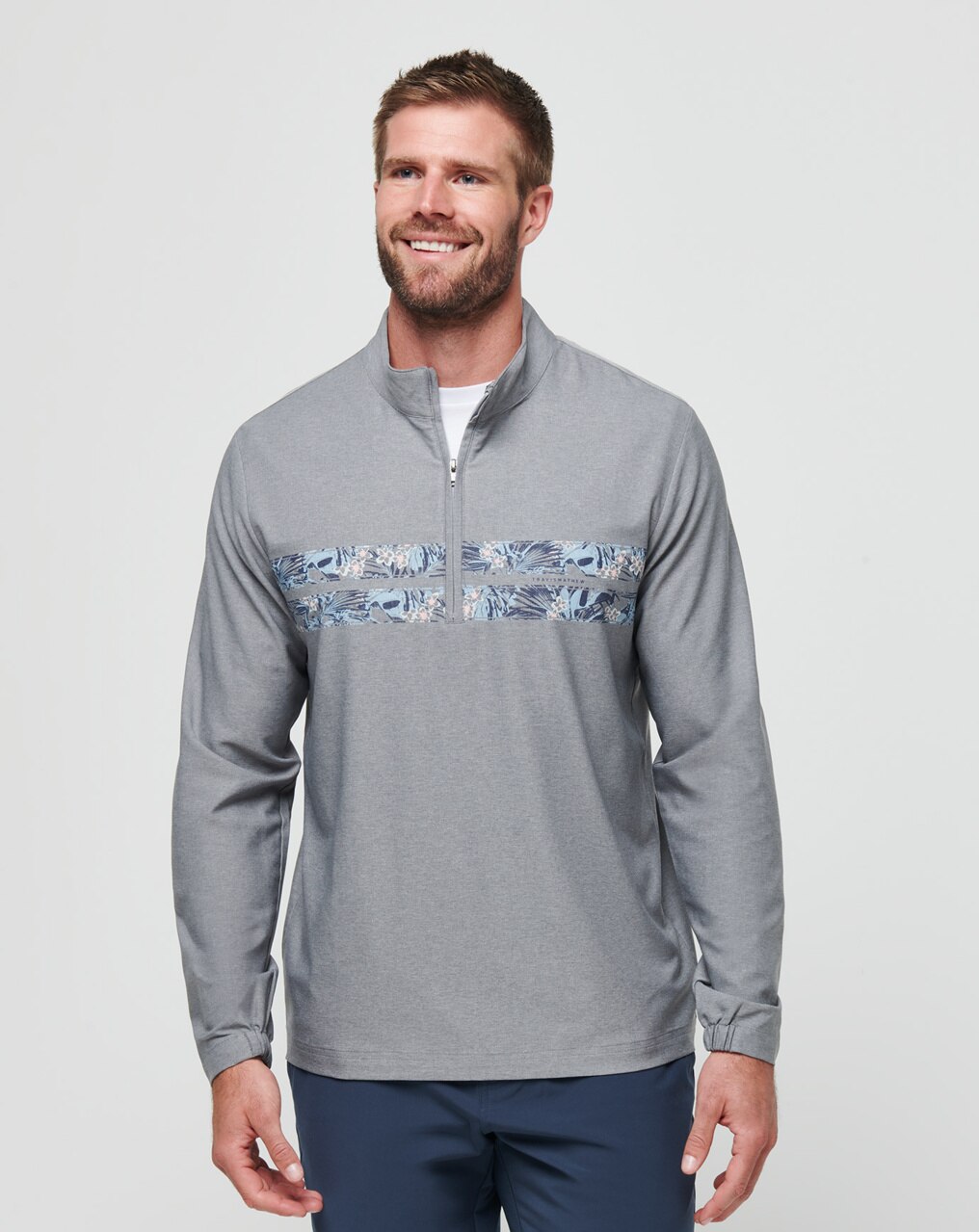 MOVE MOUNTAINS QUARTER ZIP 1